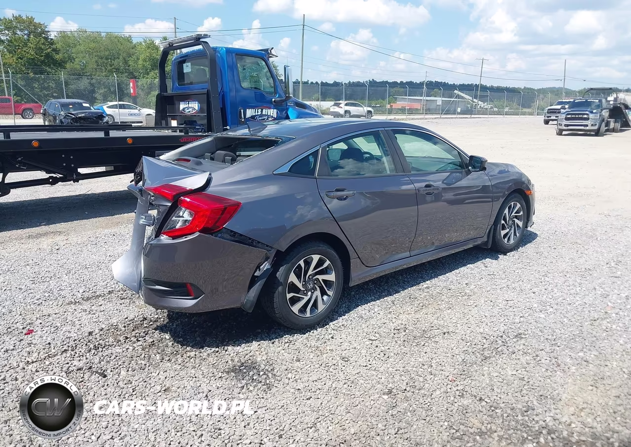 2017 Honda Civic Ex VIN:19XFC2F73HE010736 - 4