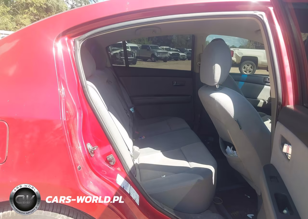 2009 Nissan Sentra 2.0S VIN:3N1AB61E79L671079 - 8