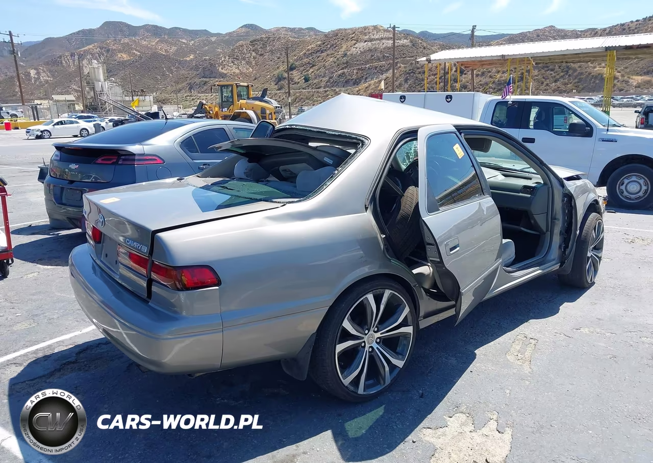 1999 Toyota Camry Ce-Le-Xle VIN:4T1BG22K9XU576618 - 4