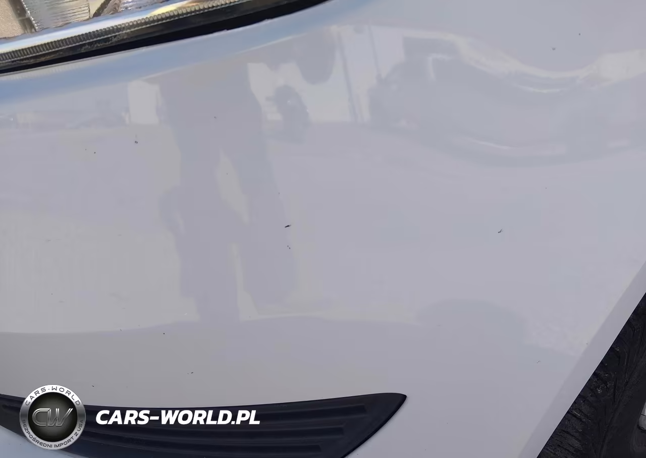 2018 Ford Focus Se VIN:1FADP3F26JL328634 - 13