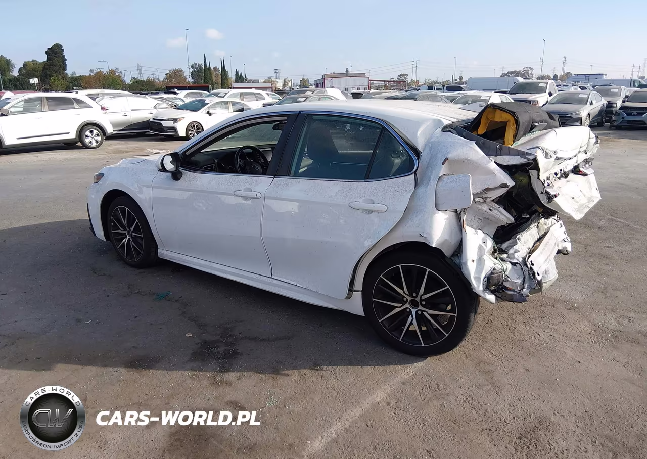 2024 Toyota Camry Se VIN:4T1G11AK6RU866725 - 3