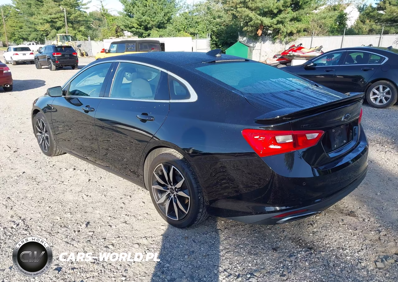 2021 Chevrolet Malibu Fwd Rs VIN:1G1ZG5ST3MF060146 - 3