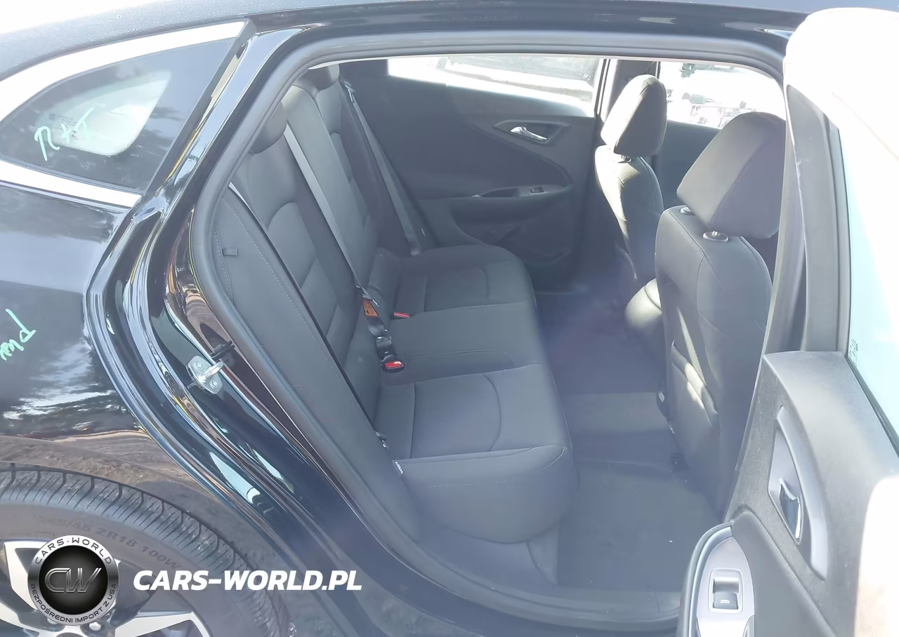 2021 Chevrolet Malibu Fwd Rs VIN:1G1ZG5ST3MF060146 - 8