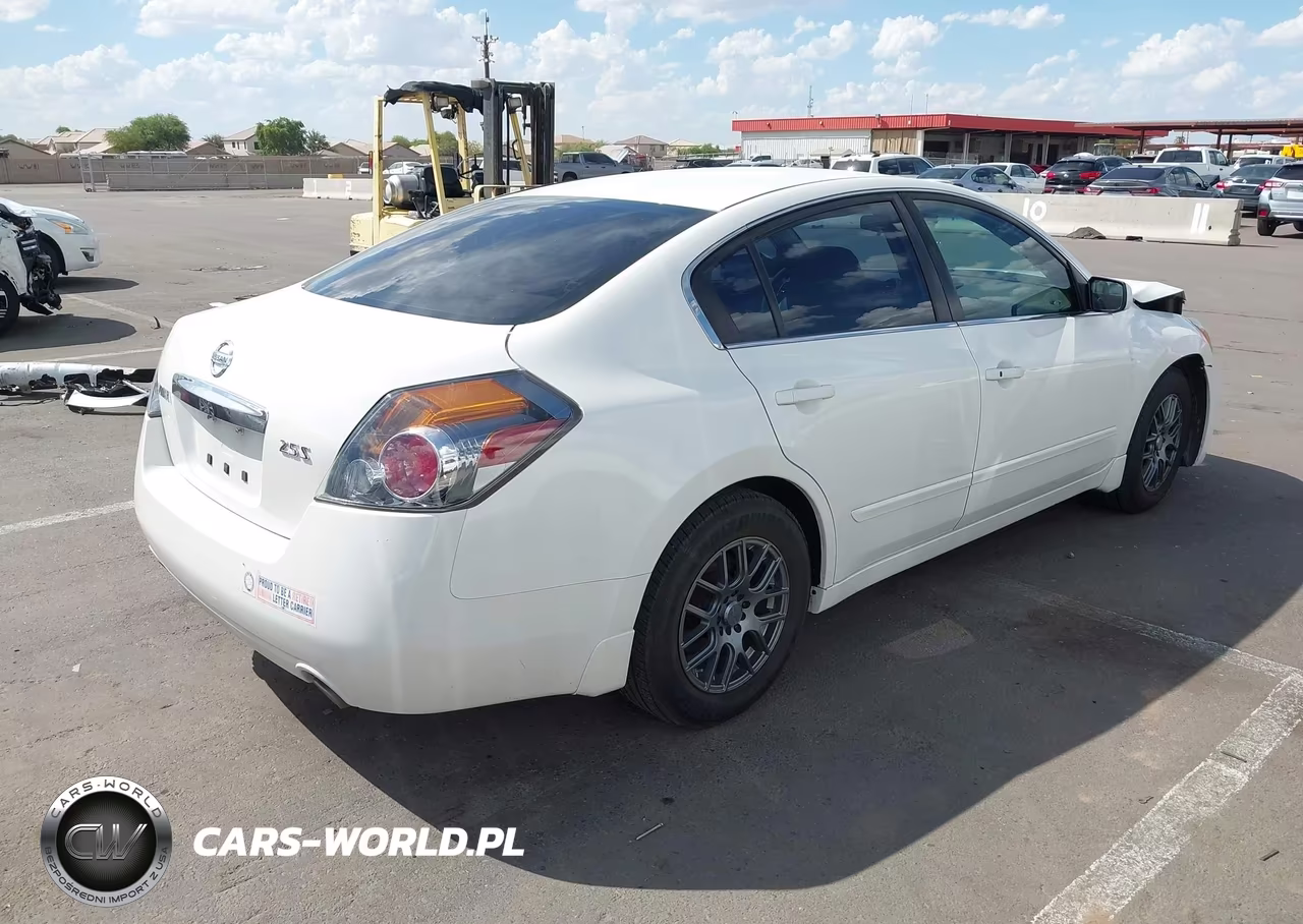 2012 Nissan Altima 2.5 S VIN:1N4AL2AP8CN551101 - 4