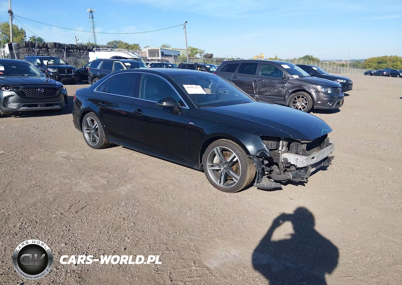 2017 Audi A4 2.0T Premium VIN:WAUENAF45HN015855 - 1