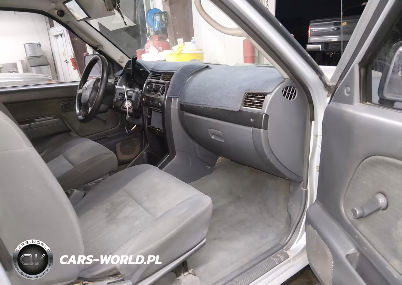 2002 Nissan Frontier Xe VIN:1N6DD26S32C376233 - 5