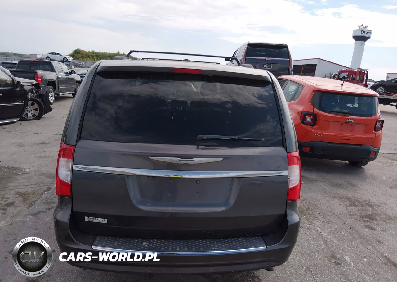 2014 Chrysler Town & Country Touring-L 30Th Anniversary VIN:2C4RC1CG3ER224695 - 16
