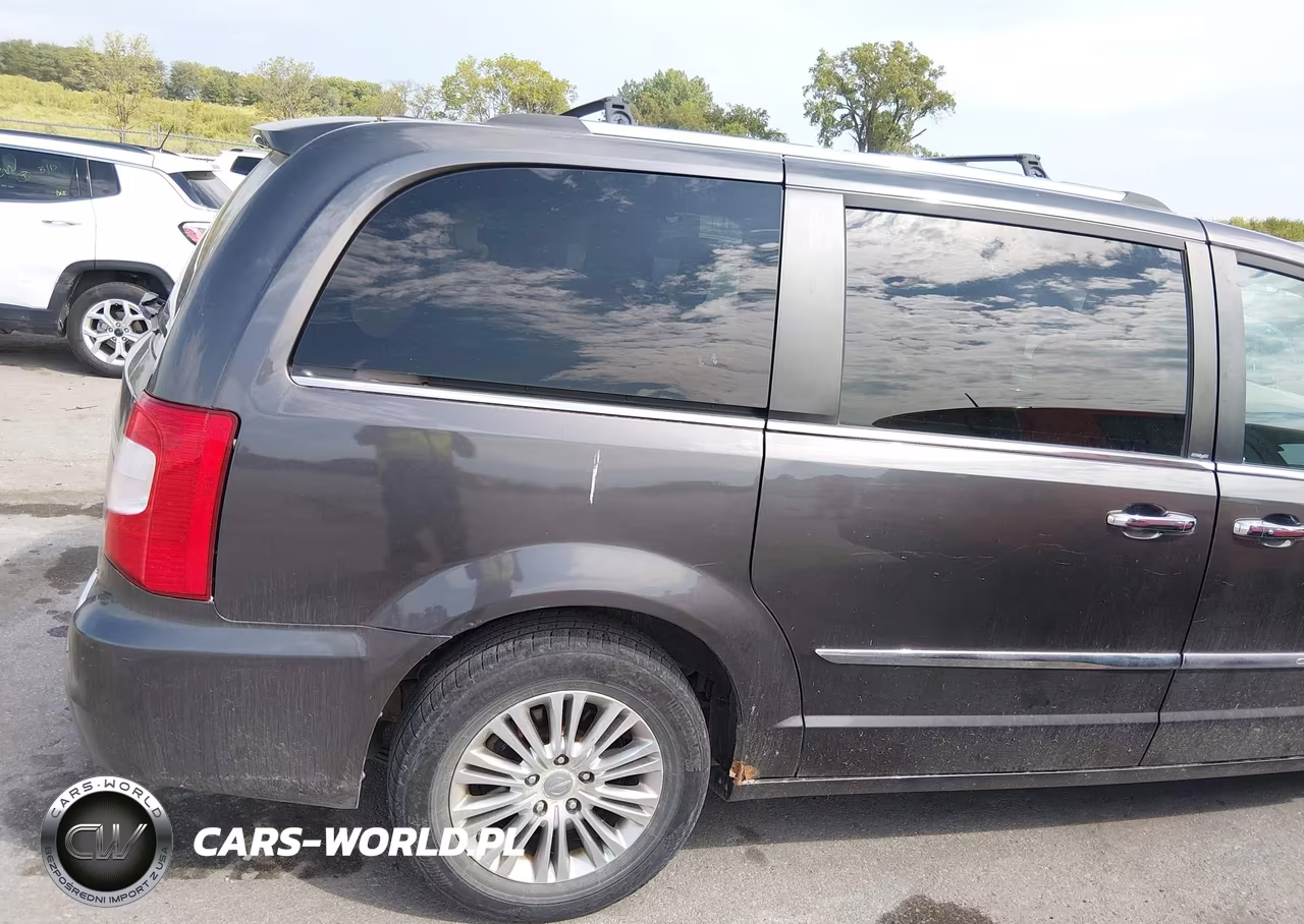 2014 Chrysler Town & Country Touring-L 30Th Anniversary VIN:2C4RC1CG3ER224695 - 20