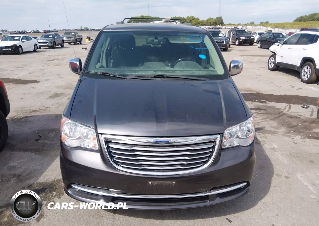 2014 Chrysler Town & Country Touring-L 30Th Anniversary VIN:2C4RC1CG3ER224695 - 6
