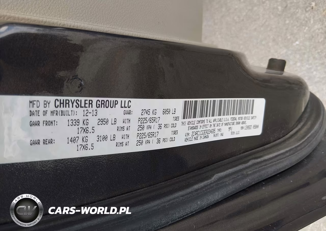 2014 Chrysler Town & Country Touring-L 30Th Anniversary VIN:2C4RC1CG3ER224695 - 9