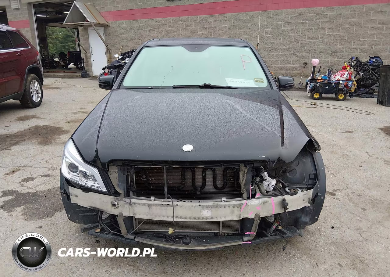 2013 Mercedes-Benz C 300 Sport 4Matic VIN:WDDGF8AB9DA885025 - 12