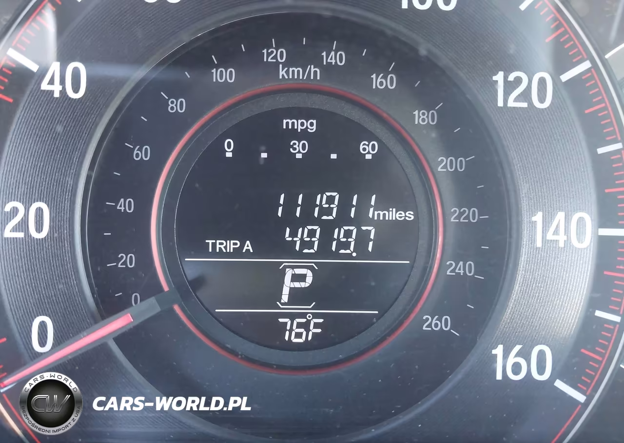 2017 Honda Accord Sport VIN:1HGCR2F56HA116361 - 16