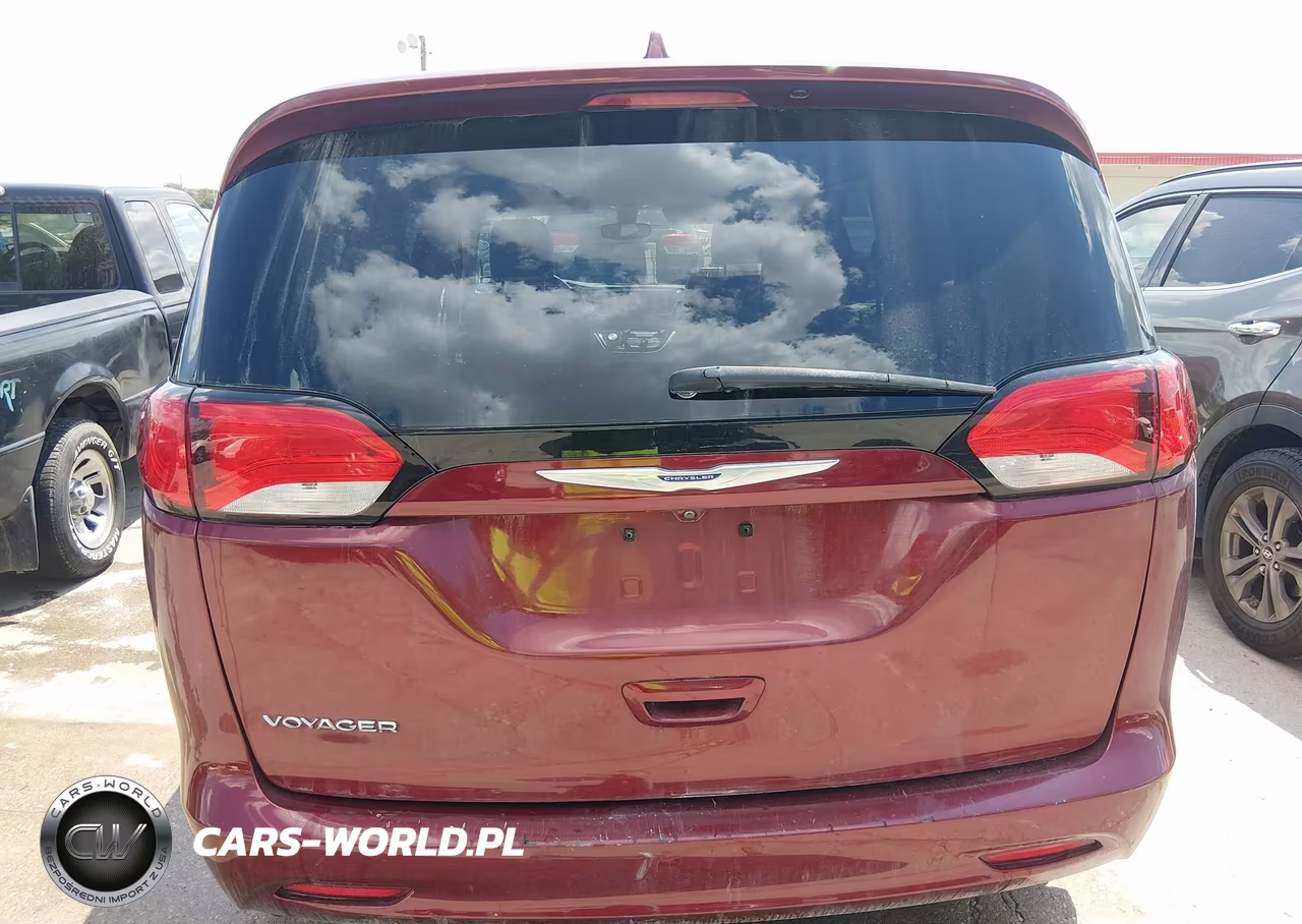 2020 Chrysler Voyager Lxi VIN:2C4RC1DG5LR260562 - 16
