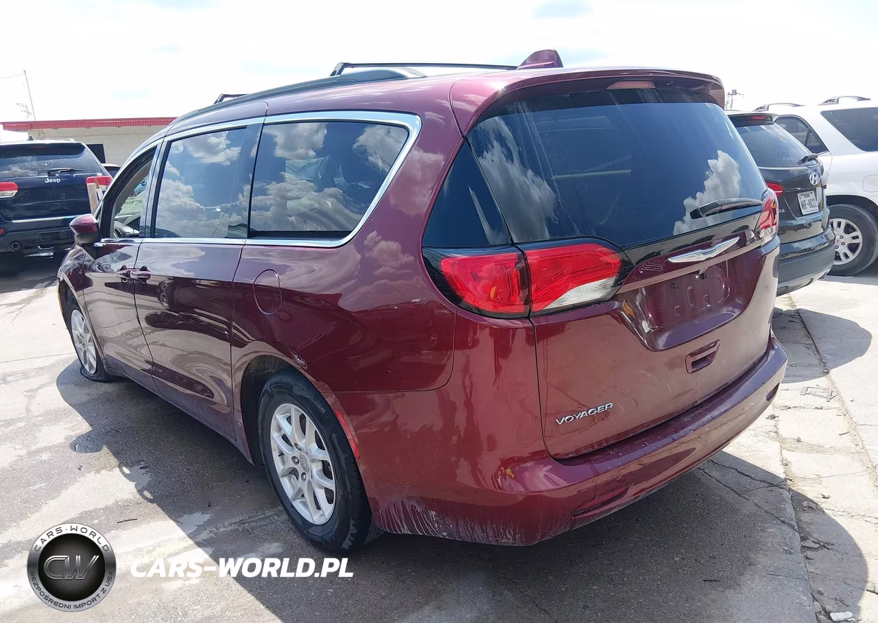 2020 Chrysler Voyager Lxi VIN:2C4RC1DG5LR260562 - 3