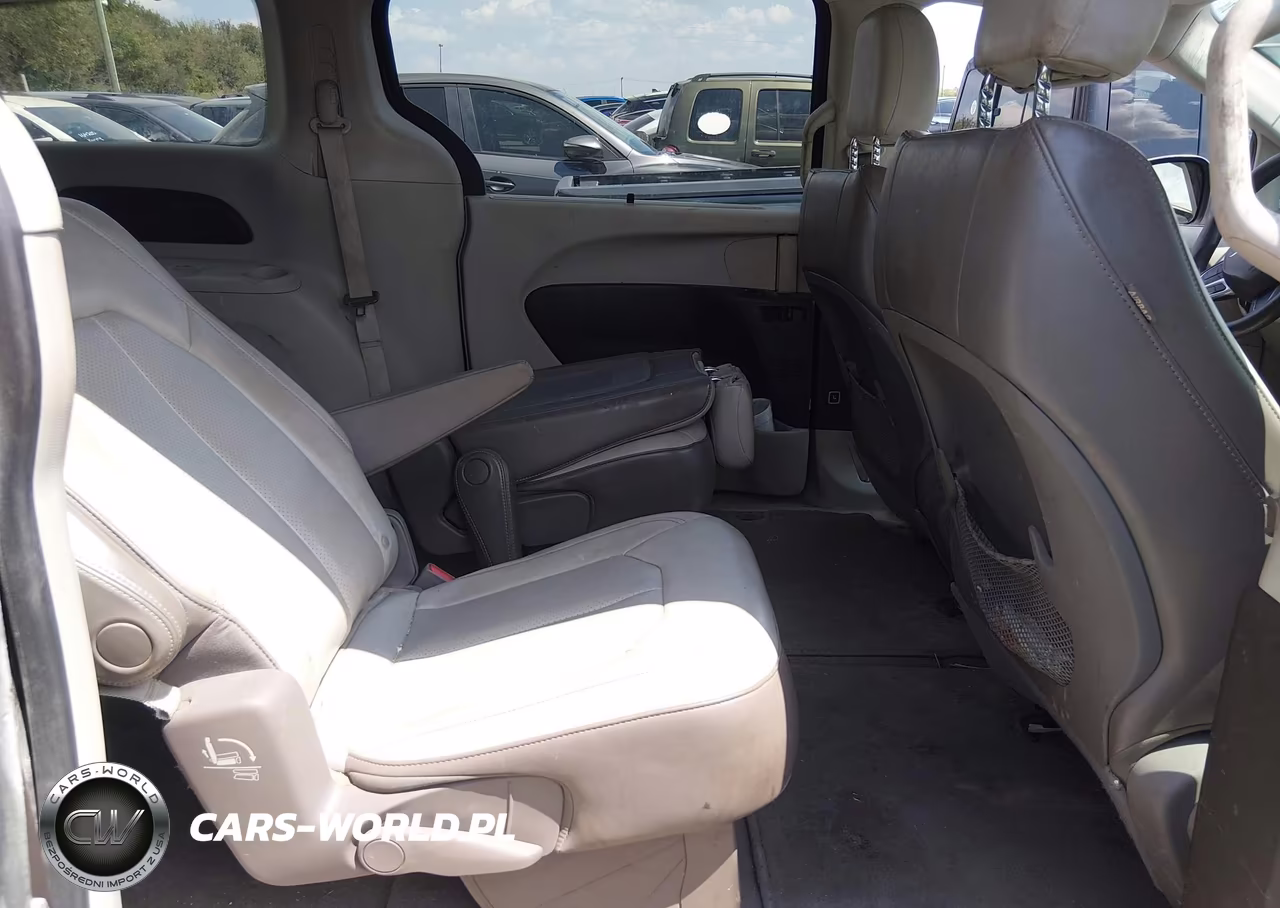 2020 Chrysler Voyager Lxi VIN:2C4RC1DG5LR260562 - 8