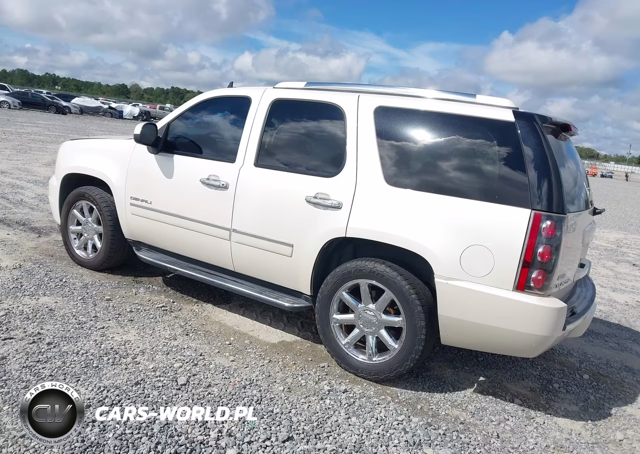 2012 GMC Yukon Denali VIN:1GKS1EEF0CR232604 - 3