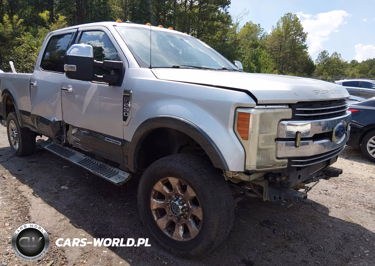 2017 Ford F-250 Lariat – zdjęcie 1 z 16