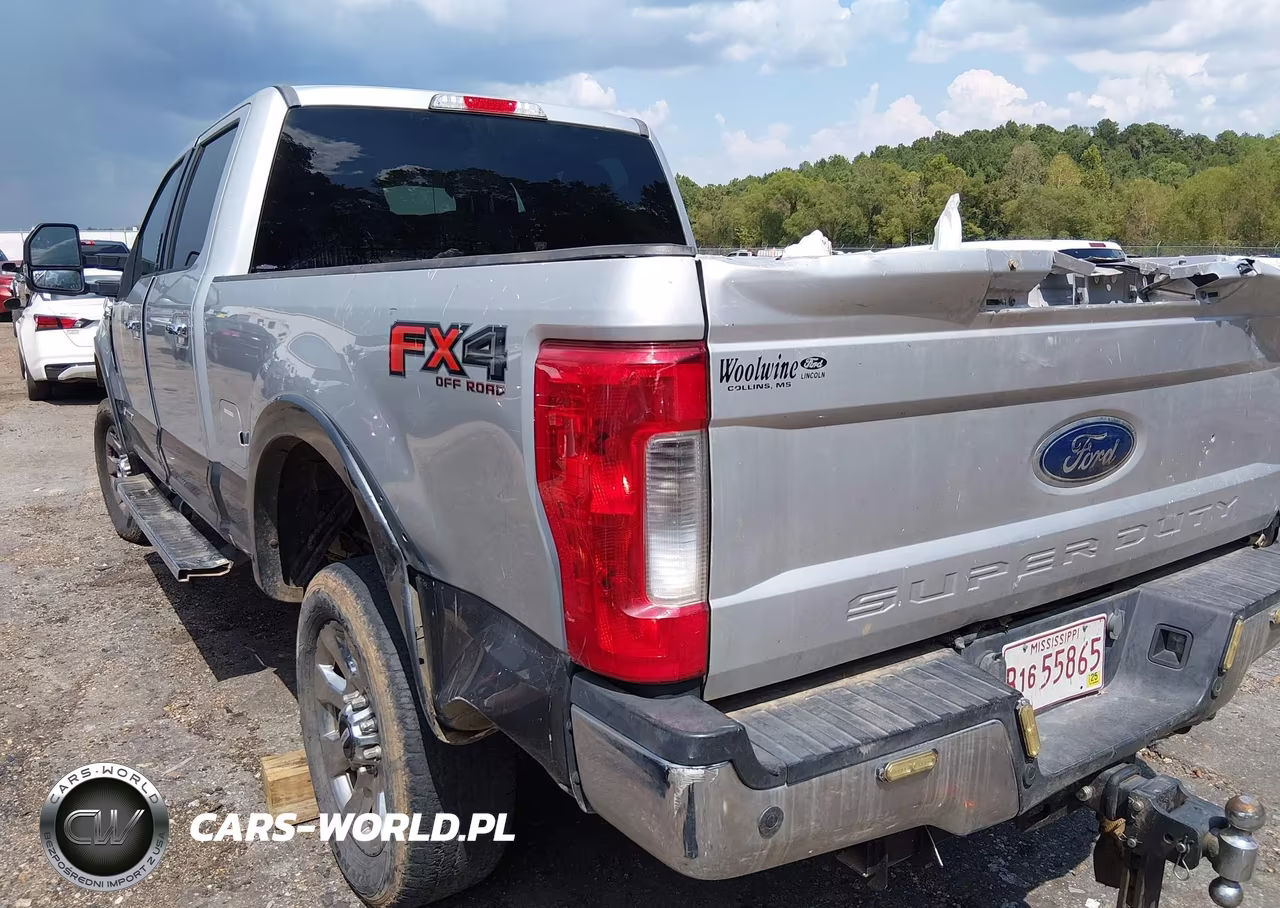 2017 Ford F-250 Lariat VIN:1FT7W2BT3HEB26660 - 3