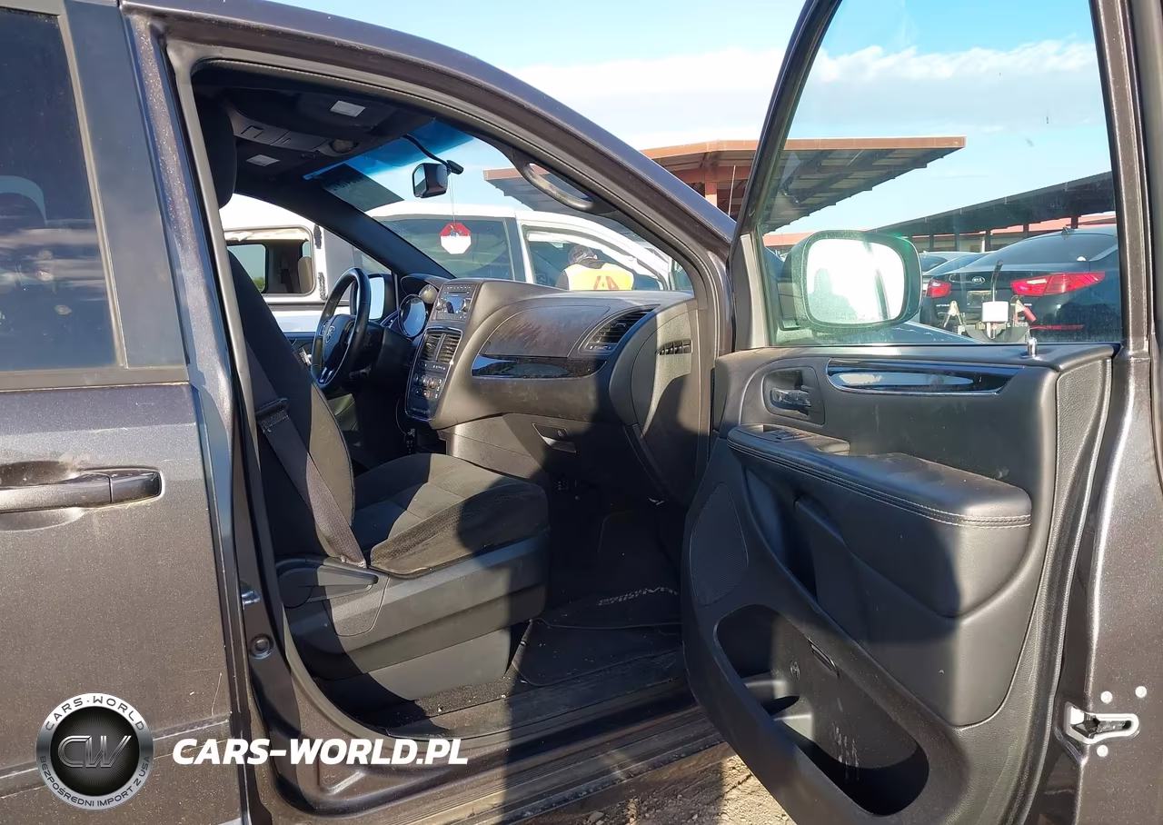 2016 Dodge Grand Caravan Se Plus VIN:2C4RDGBG0GR322443 - 5