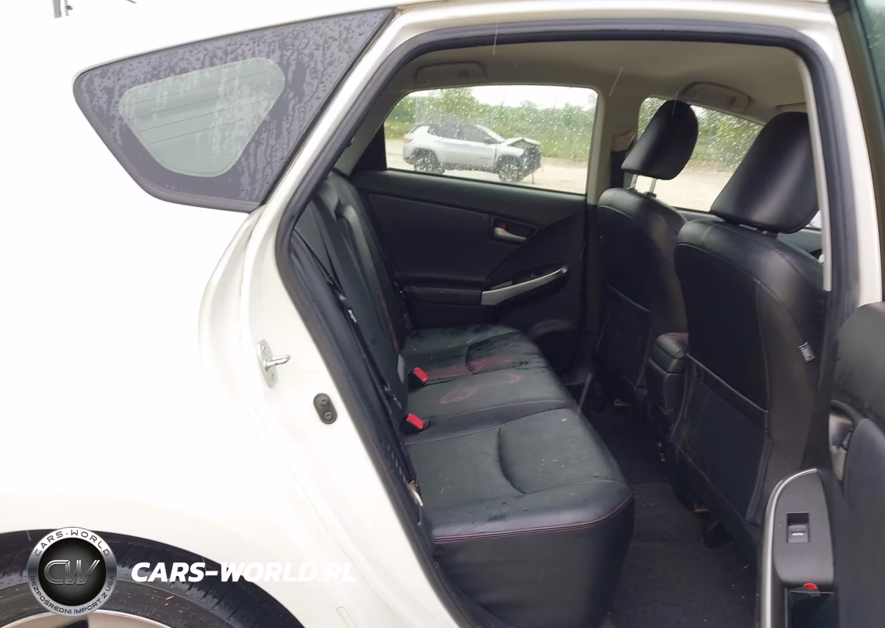 2013 Toyota Prius Three Se VIN:JTDKN3DU5D5595168 - 8