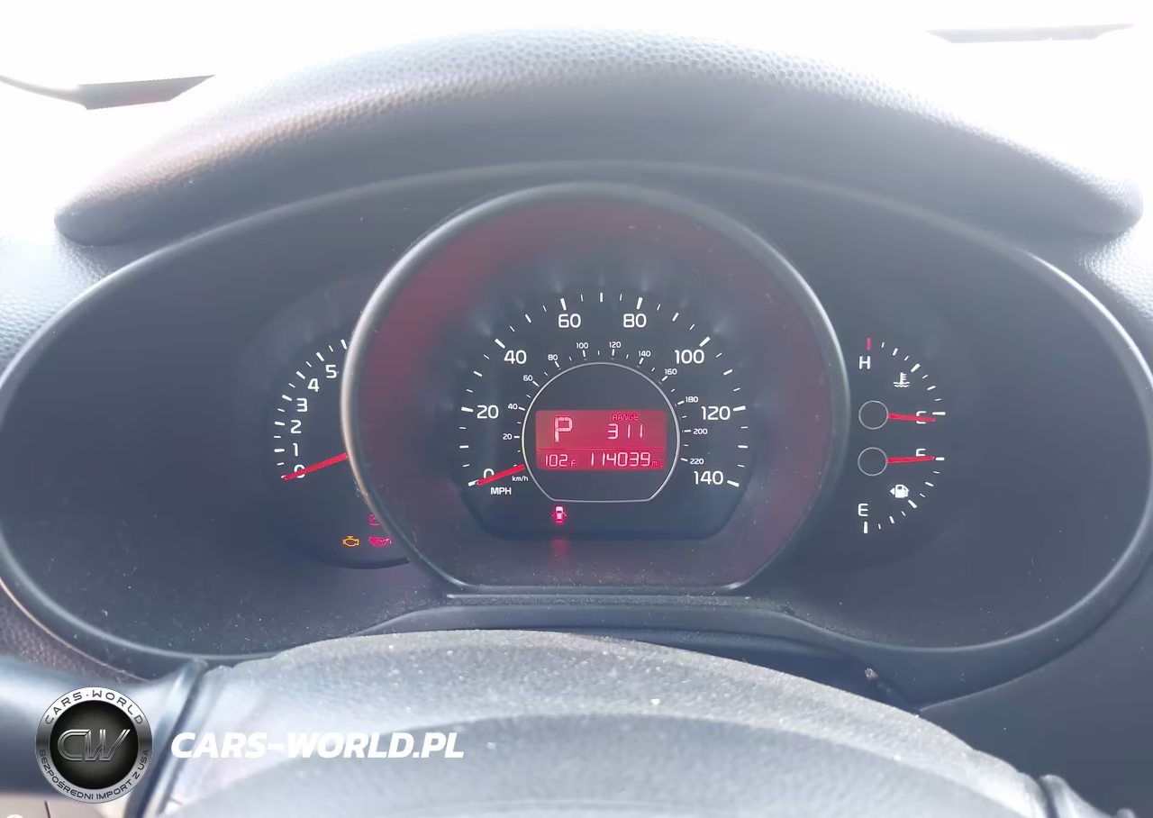 2017 Kia Soul + VIN:KNDJP3A58H7415338 - 7