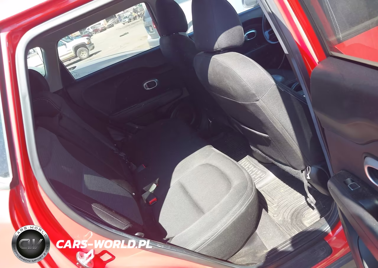 2017 Kia Soul + VIN:KNDJP3A58H7415338 - 8