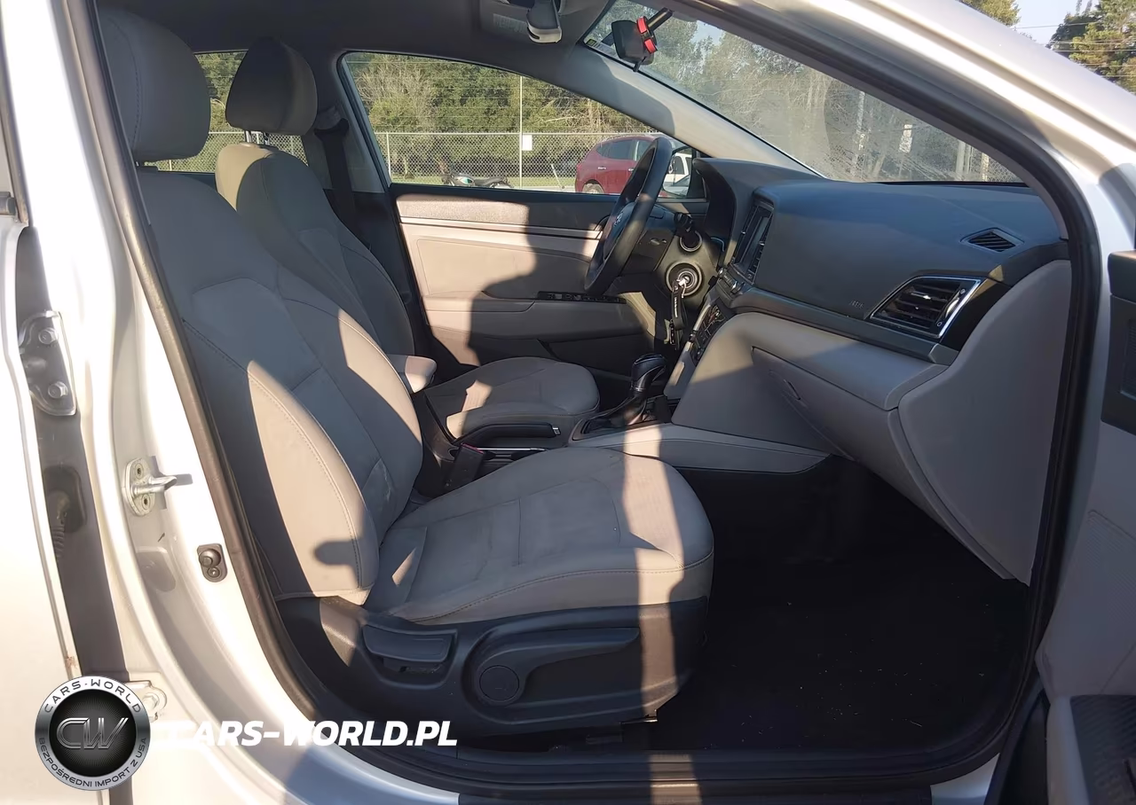 2017 Hyundai Elantra Se VIN:5NPD84LF1HH106120 - 5