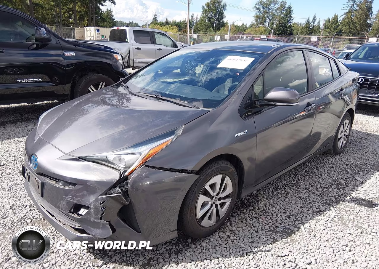2018 Toyota Prius Two VIN:JTDKBRFU6J3592733 - 2