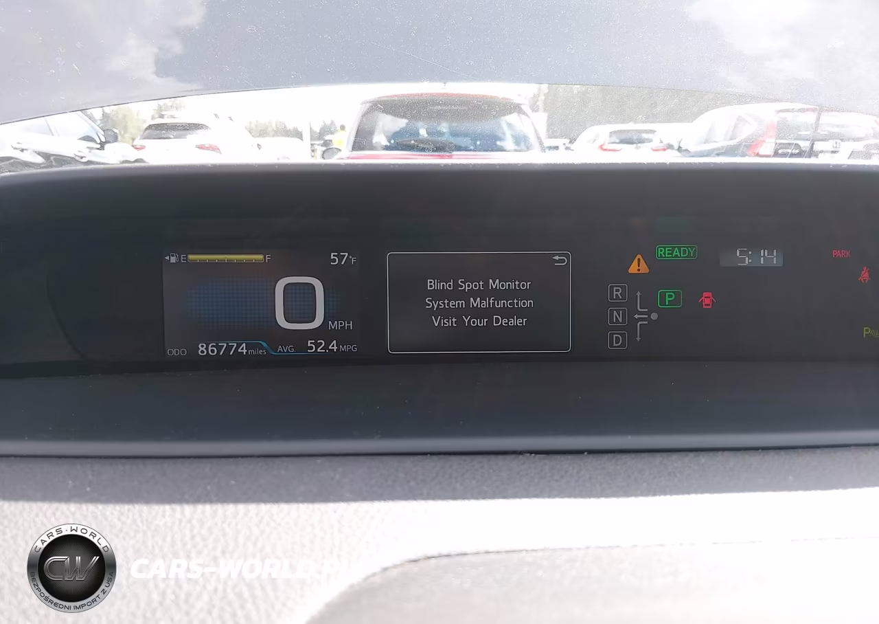 2018 Toyota Prius Two VIN:JTDKBRFU6J3592733 - 7