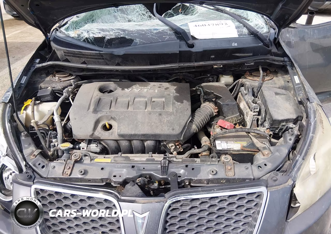 2010 Pontiac Vibe VIN:5Y2SP6E84AZ400470 - 10