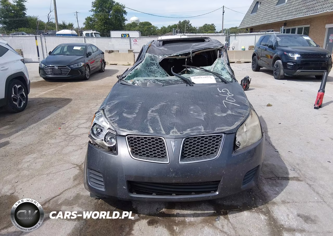 2010 Pontiac Vibe VIN:5Y2SP6E84AZ400470 - 13