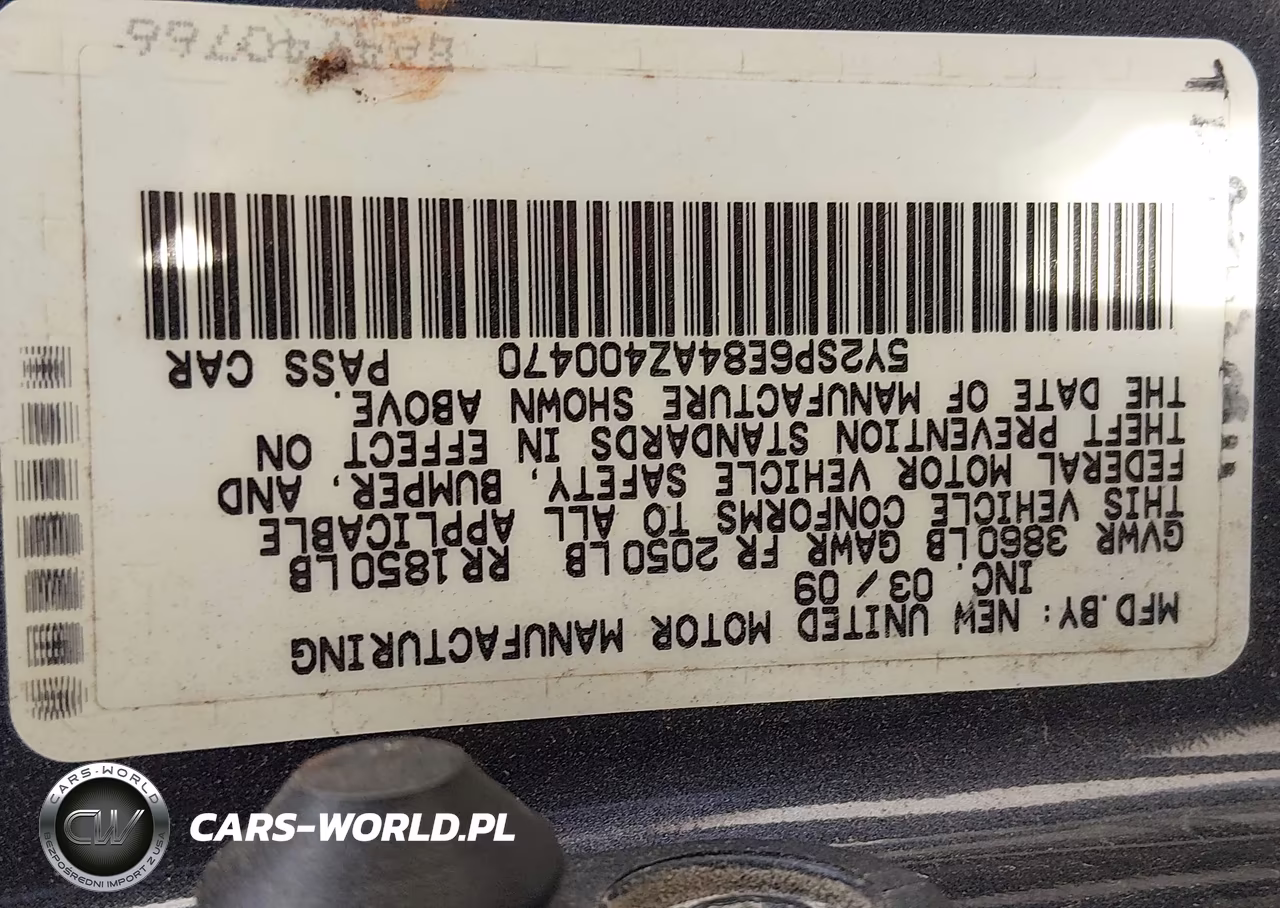2010 Pontiac Vibe VIN:5Y2SP6E84AZ400470 - 9