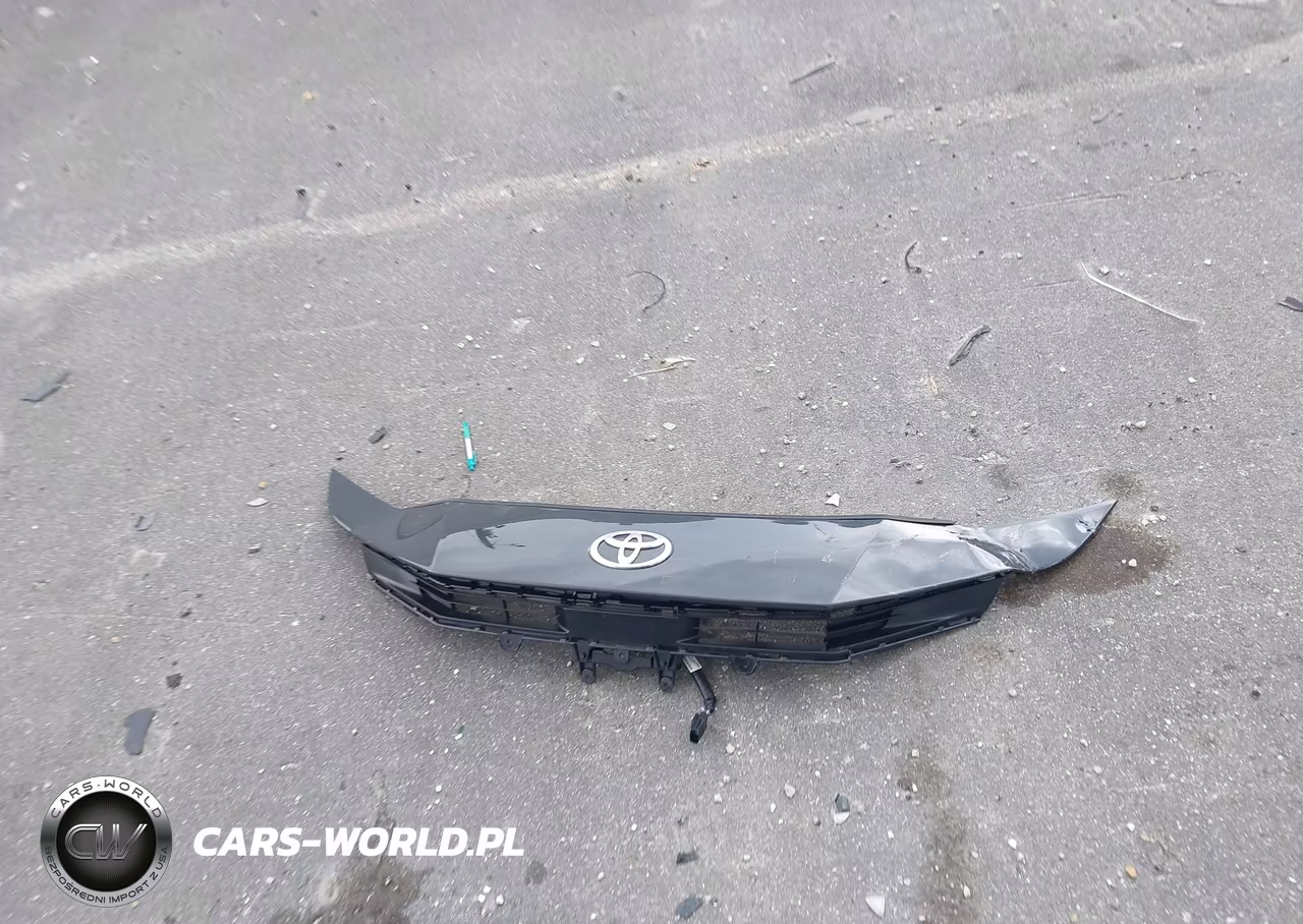 2026 Toyota Camry Le VIN:4T1DAACK0TU705312 - 12