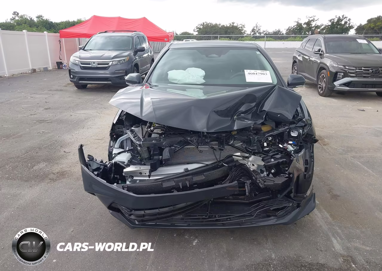 2026 Toyota Camry Le VIN:4T1DAACK0TU705312 - 6