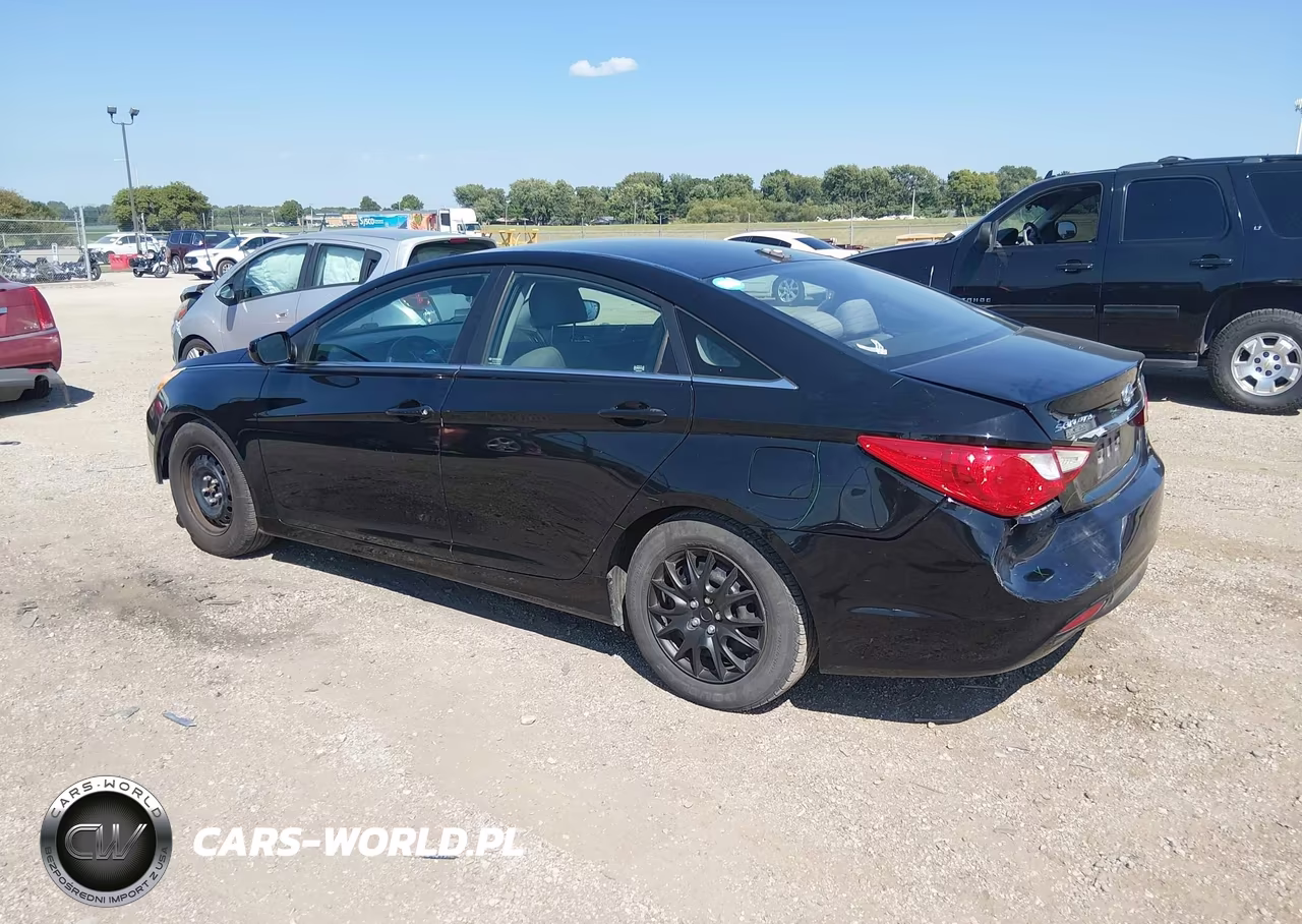 2013 Hyundai Sonata Gls VIN:5NPEB4AC5DH586963 - 3