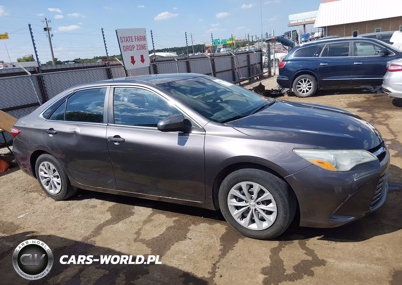 2015 Toyota Camry Le VIN:4T4BF1FK5FR446928 - 13