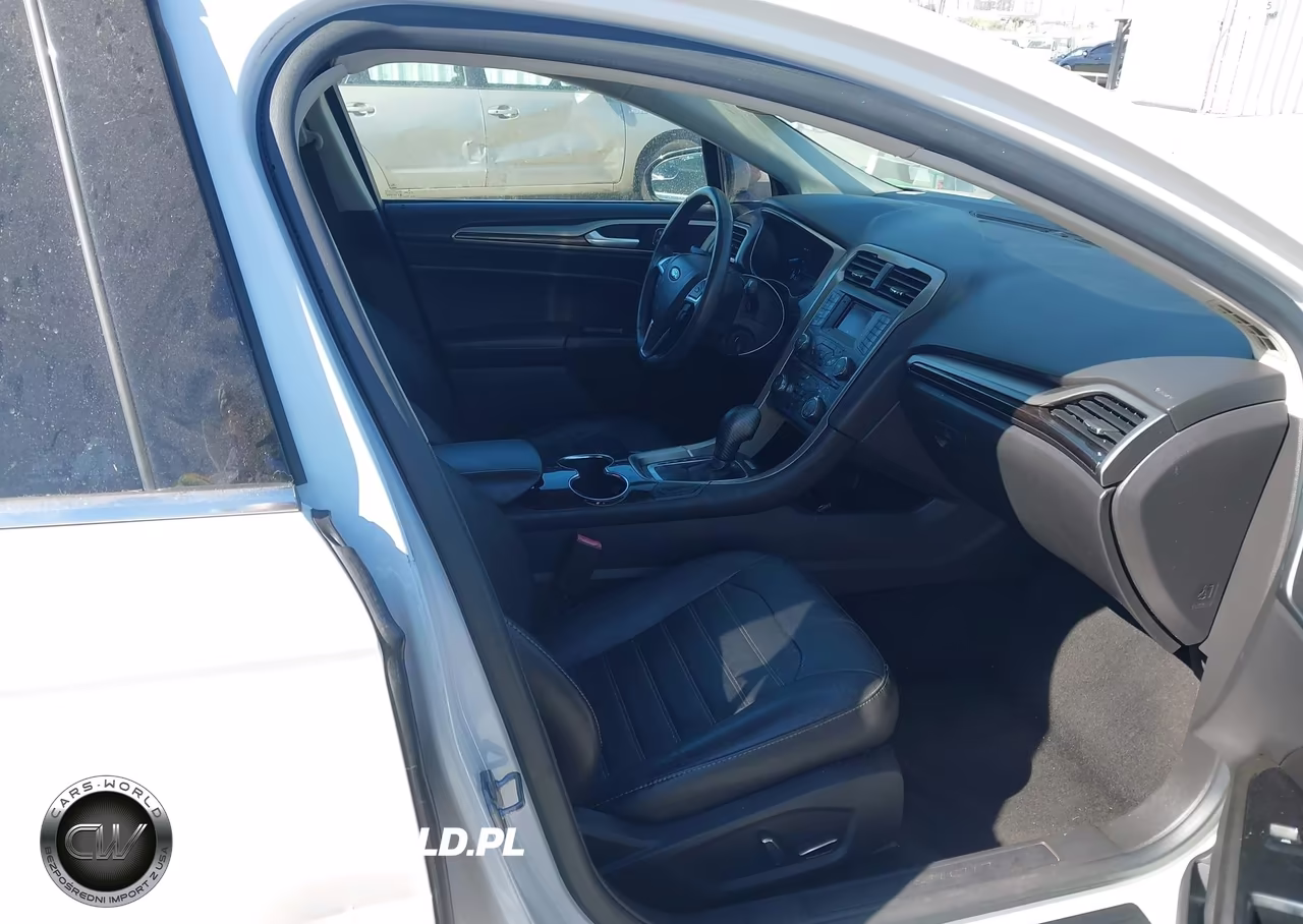 2014 Ford Fusion Se VIN:1FA6P0HD7E5386168 - 5