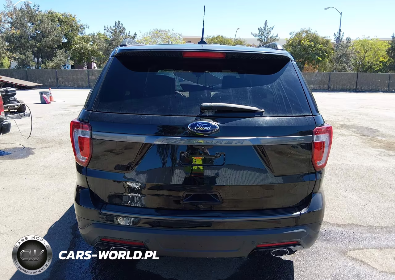 2019 Ford Explorer Xlt VIN:1FM5K7D88KGA41796 - 16