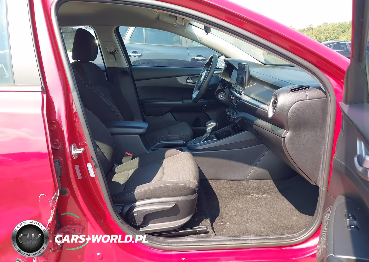 2021 Kia Forte Lxs VIN:3KPF24AD3ME326059 - 5