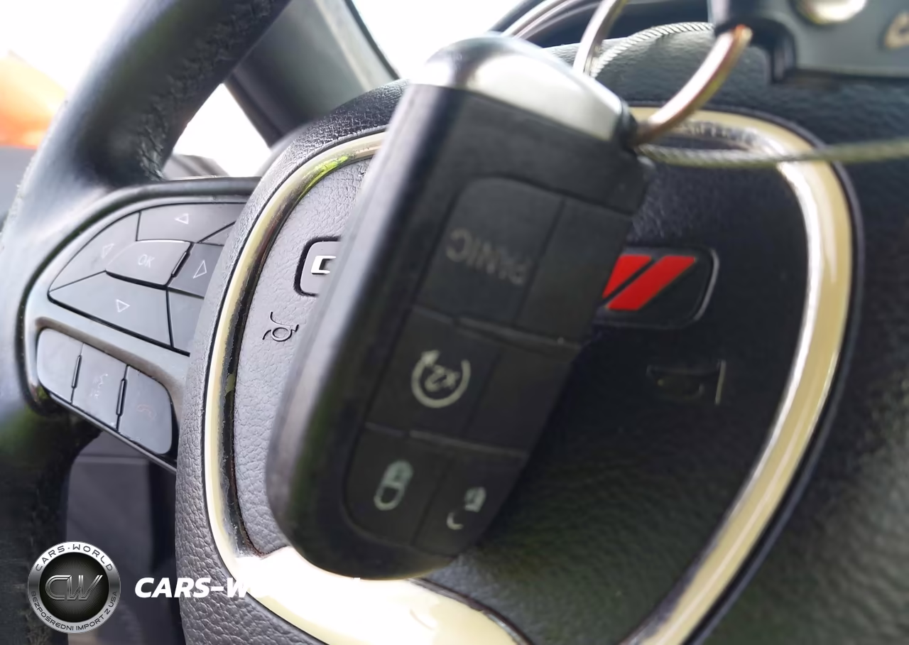 2015 Dodge Challenger Sxt VIN:2C3CDZAG3FH823015 - 11