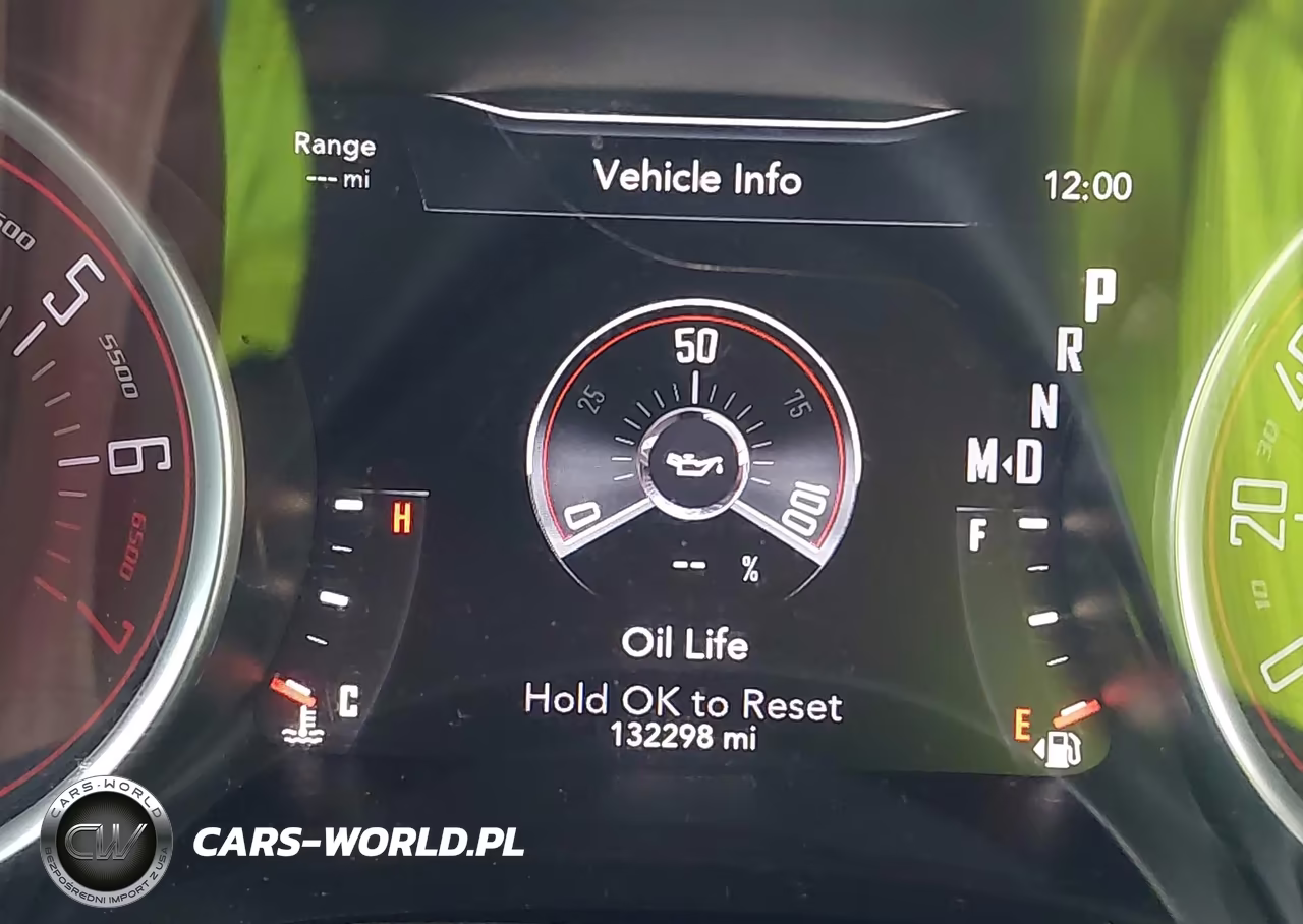 2015 Dodge Challenger Sxt VIN:2C3CDZAG3FH823015 - 13