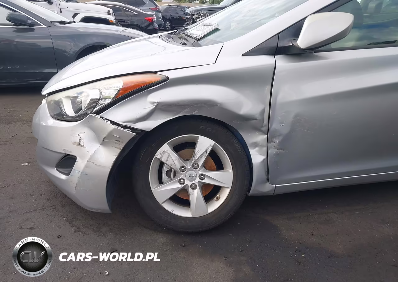 2013 Hyundai Elantra Gls VIN:5NPDH4AE0DH397472 - 6