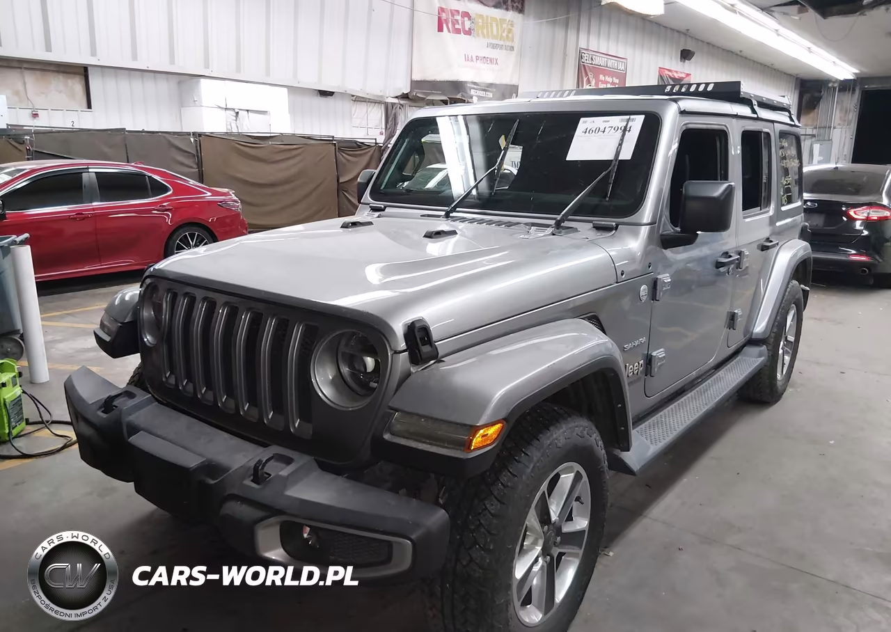 2018 Jeep Wrangler Unlimited Sahara 4X4 VIN:1C4HJXEG8JW120982 - 2