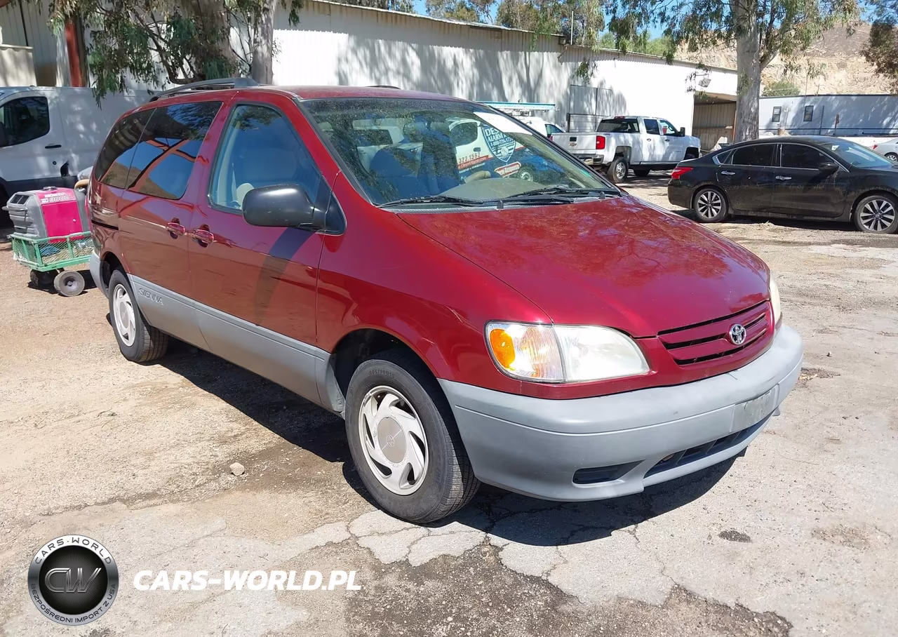 2002 Toyota Sienna Le