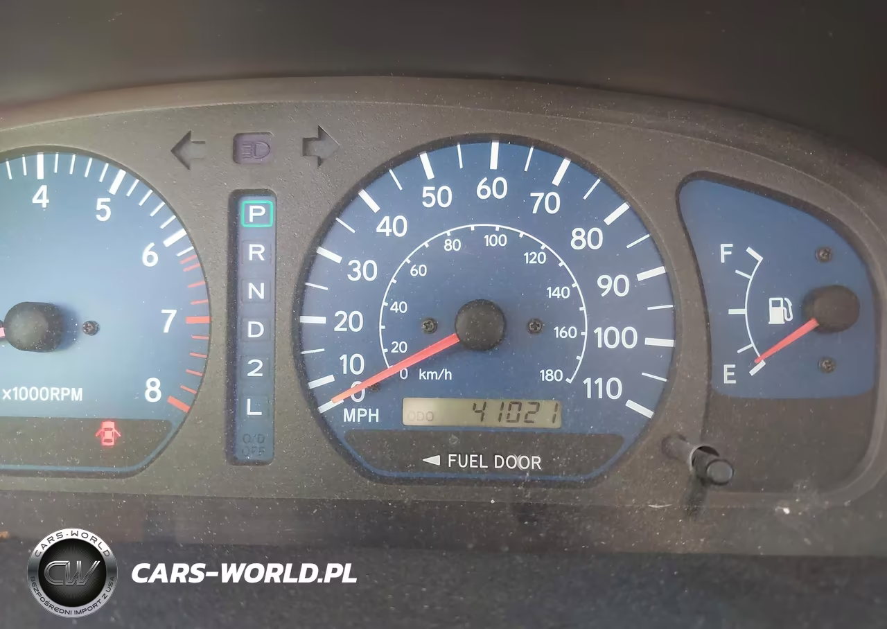 2002 Toyota Sienna Le VIN:4T3ZF13C32U414972 - 7