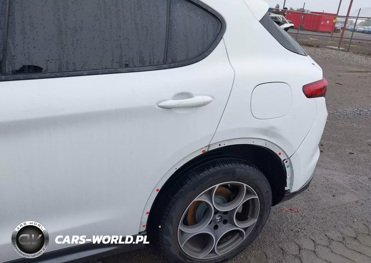 2022 Alfa Romeo Stelvio Ti Awd VIN:ZASPAKBN9N7D39295 - 12