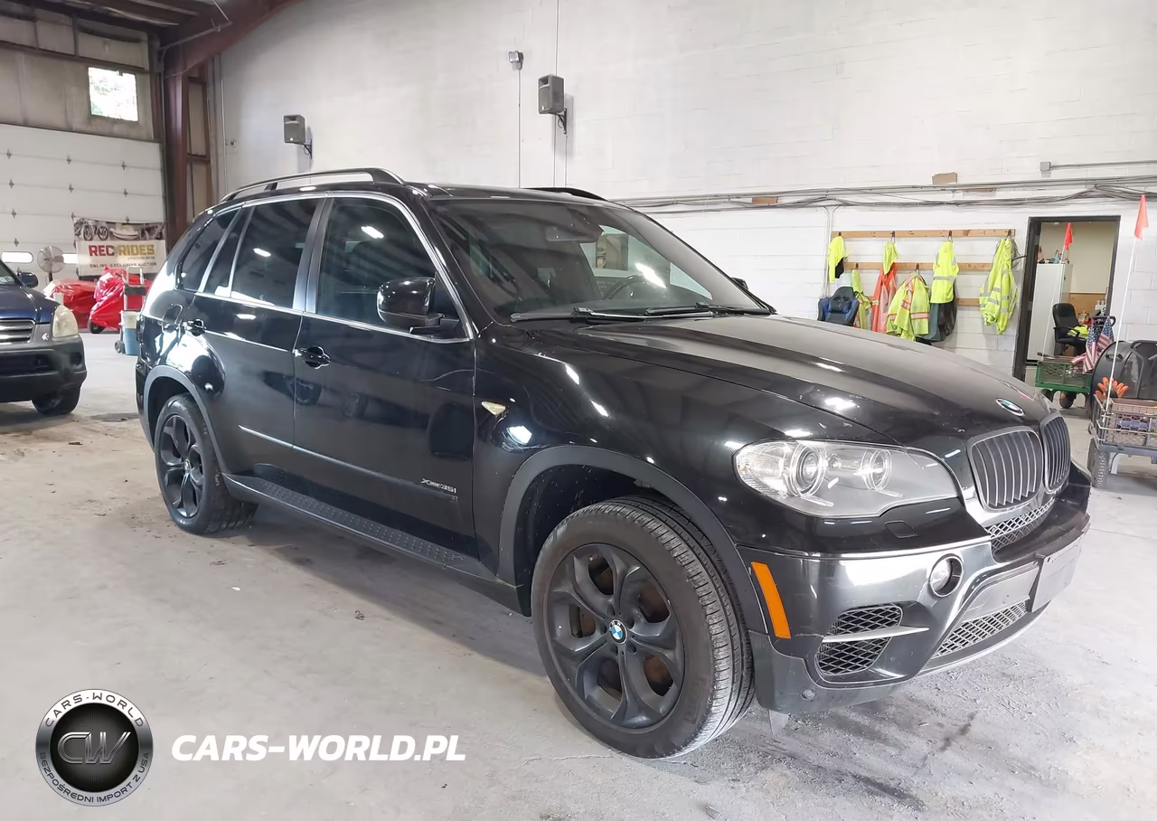 2013 BMW X5 xDrive50I – zdjęcie 1 z 22