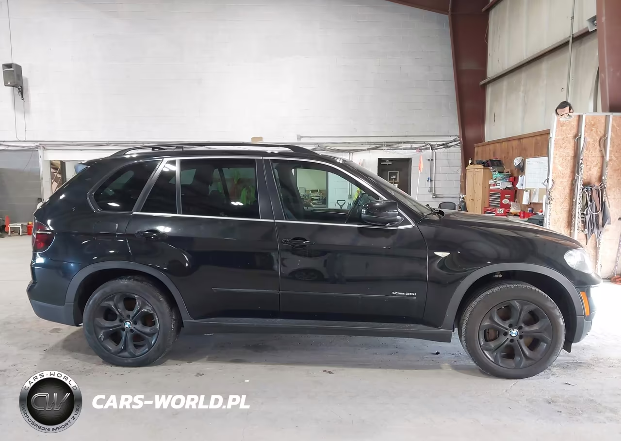 2013 BMW X5 xDrive50I VIN:5UXZV8C50DL898861 - 14