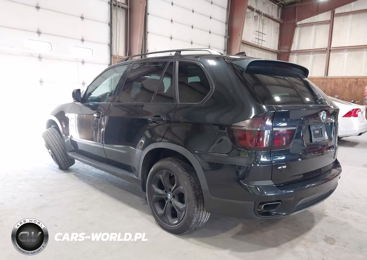 2013 BMW X5 xDrive50I VIN:5UXZV8C50DL898861 - 3