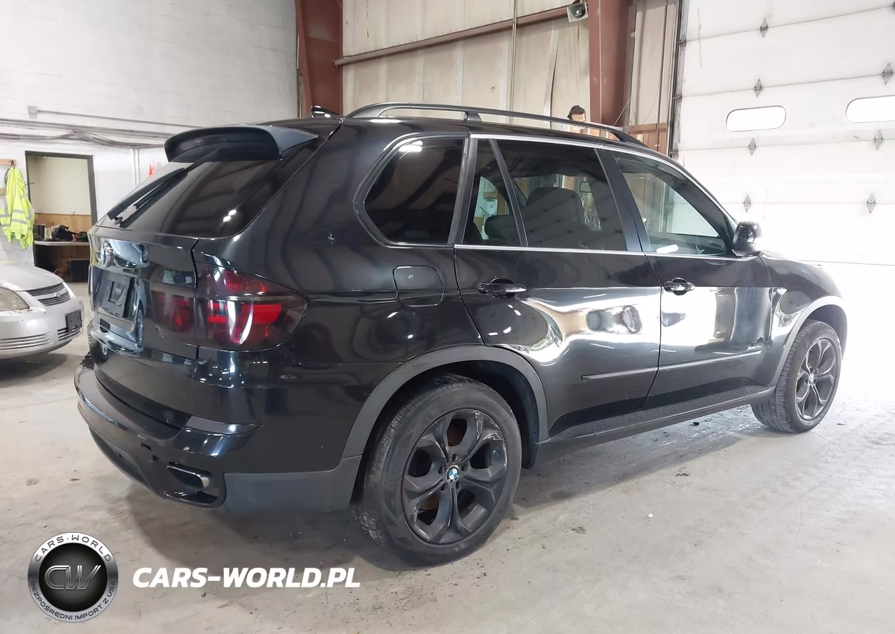 2013 BMW X5 xDrive50I VIN:5UXZV8C50DL898861 - 4